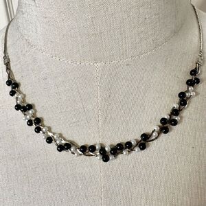 Silver tone faux pearl and black vintage necklace